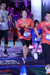 BIB: 51550, 3428, 3141
                            <button type="button" onclick="openModal(26224504)" class="btn btn-primary btn-sm float-right btn-popup" data-toggle="modal" data-target=".modal-high-quality">
                        <i class="fas fa-shopping-cart"></i> Add to Cart
                    </button>
                                            <button type="button" onclick="isThisMe(26224504, true)" class="btn btn-success btn-sm float-right btn-popup btn-isme hidden" data-toggle="tooltip" data-placement="bottom" title="นี่คือรูปของคุณใช่ไหม คลิกที่นี่เพื่อเอาเข้าอัลบั้ม">
                        <i class="fas fa-plus"></i> Add to album
                    </button>
                    <button type="button" onclick="isThisMe(26224504, false)" class="btn btn-warning btn-sm float-right btn-popup btn-isnotme hidden">
                        <i class="fas fa-ban"></i> Remove from album
                    </button>